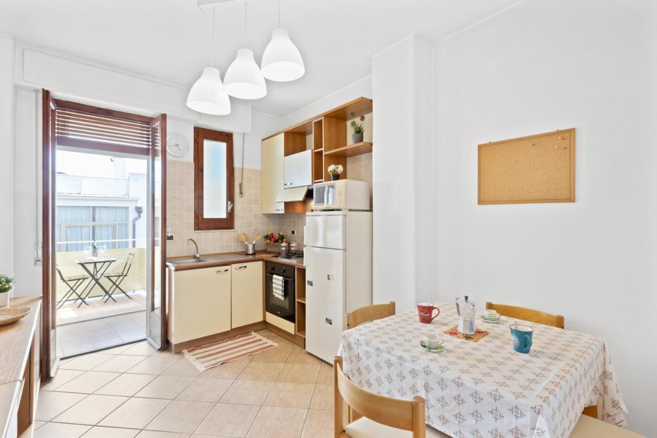 Aci Castello Seaview Apartment With Parking Экстерьер фото
